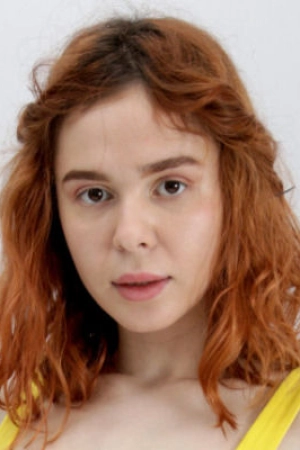 Chloe Star